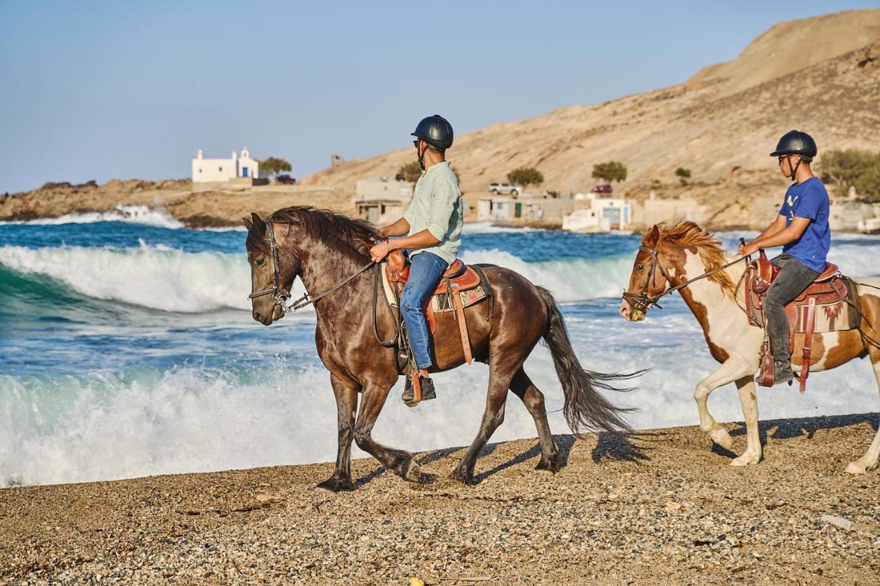 Ultramare Superior Suites With Seaview Mykonos Town Екстериор снимка